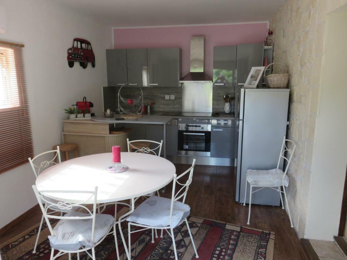 Charmant Appartement Saint Gely 科尔尼永 外观 照片