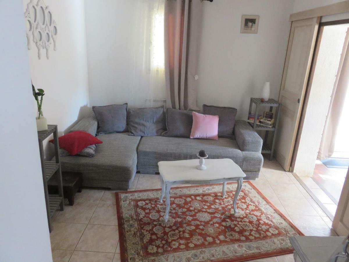 Charmant Appartement Saint Gely 科尔尼永 外观 照片
